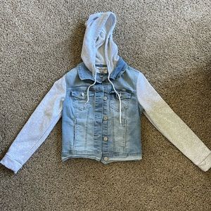 Wallflower Authentic Denim - Size Small | light wash jean